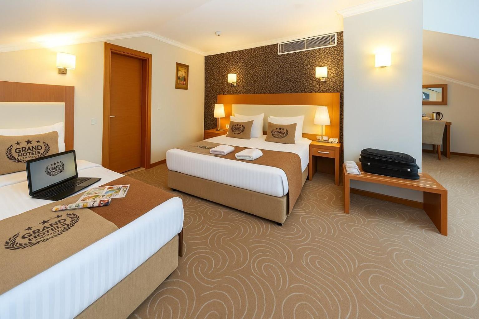 Grand Hotel Avcilar Istanbul Exterior foto